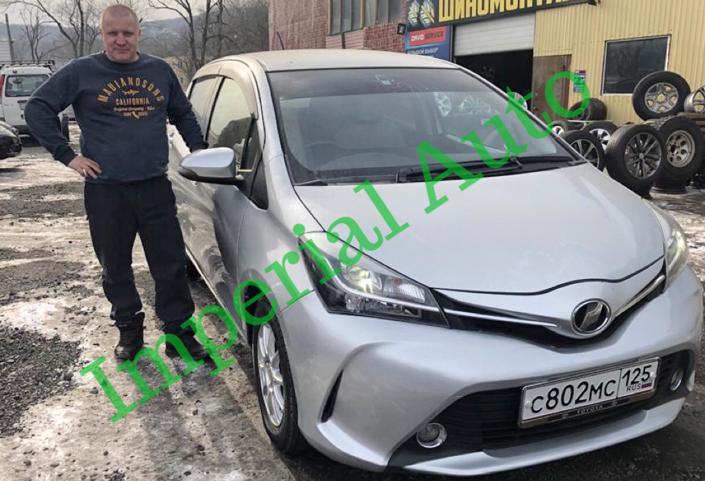 Toyota Vitz продать во Владивостоке 
