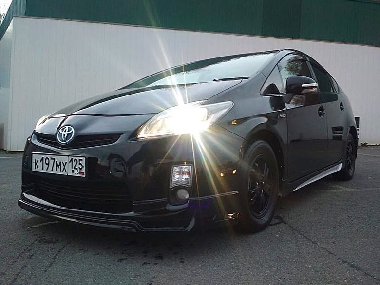 <span style="font-weight: bold;">TOYOTA PRIUS</span>