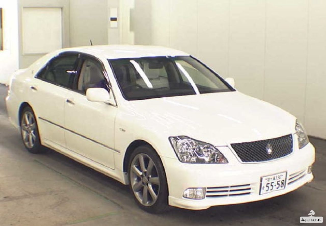 Toyota Crown<br>